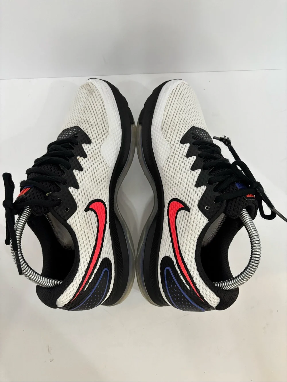 Nike Zoom All Out size 9